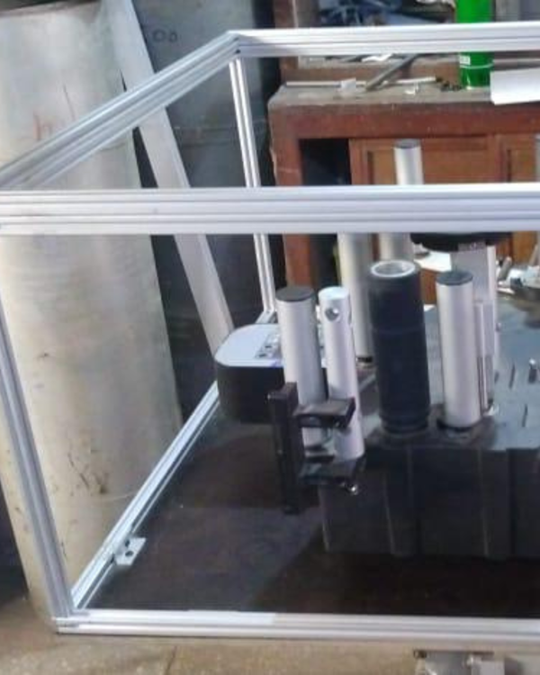 DUST PROOF HOUSING FOR LABELLING MACHINE