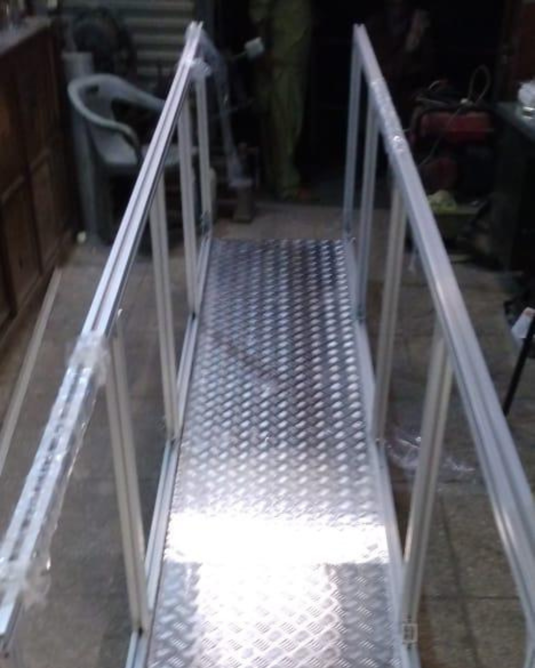 RAMP FOR SHIP PASSENGERS