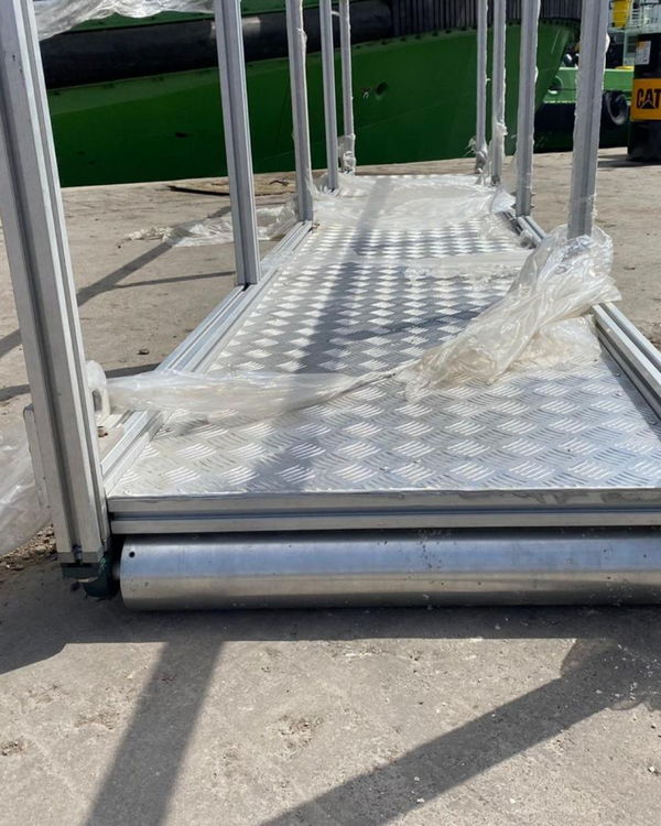 RAMP FOR SHIP PASSENGERS